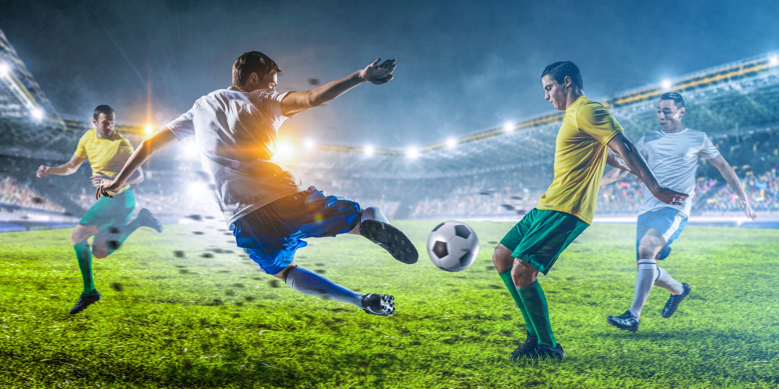 soccer,players,in,action,on,a,stadium